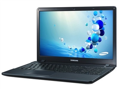 三星270E5J-X03 曜月黑設計，獨顯性能的入門級筆記本
